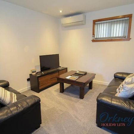 Flat 69B Junction Road, Kirkwall, Kw15 1Ax Eksteriør billede